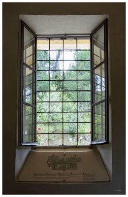  Das Verbeugungs-Museum: Ein Fenster in die japanische Etikette und Geschichte!