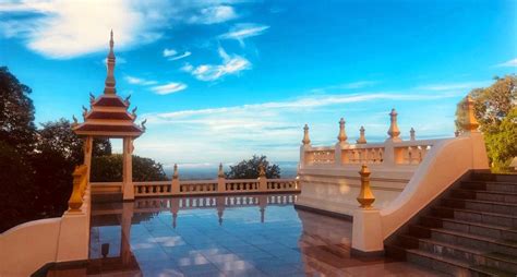 Die Dai Temple, ein spiritueller Rückzugsort mit malerischer Umgebung!