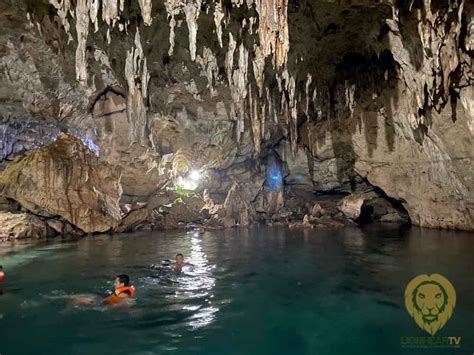 Die Hinagdanan Cave: Eine Mystische Verstecke voller Kristallklarer Lagunen!